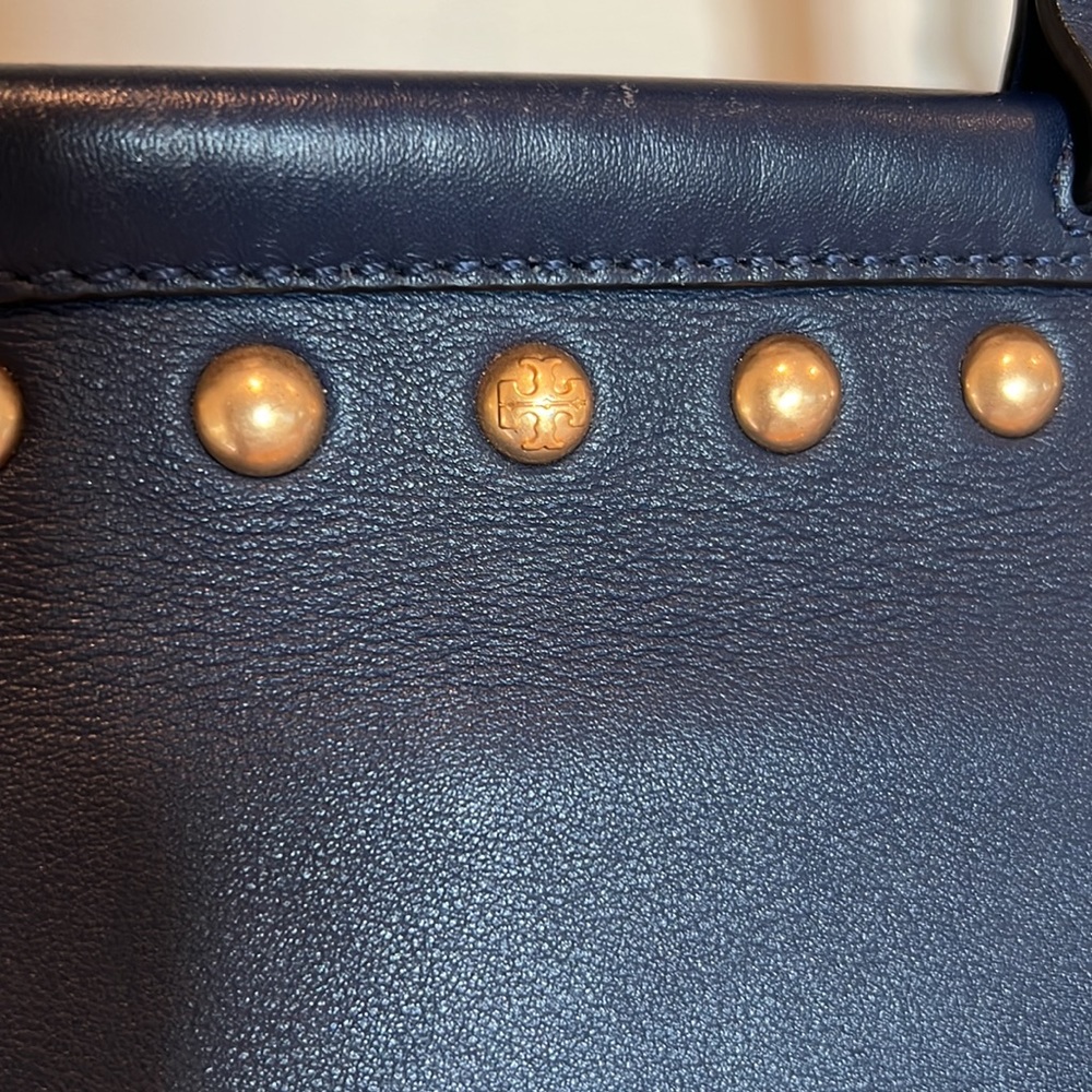 Tory Burch Authentic Block-T Stud Satchel - image 5